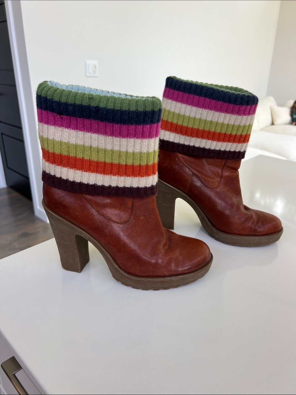 Y2k vintage Coach laurette leather bootie heeled ankle boots colorful stripes